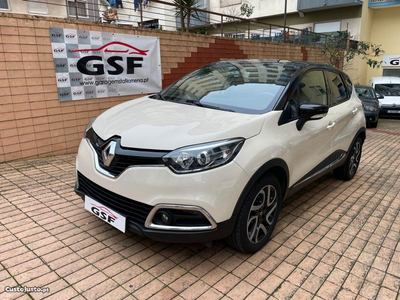 Renault Captur 0.9 TCe - Exclusive - Nacional