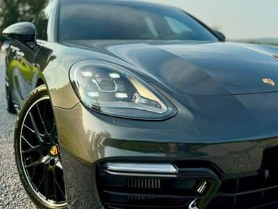 Porsche Panamera 4 E-Hybrid Platinum Edition PDLS