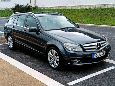 Mercedes-Benz C 220 Avangard Aut Nacional