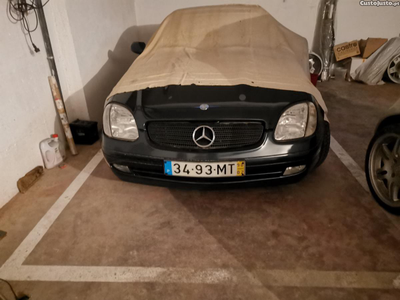 Mercedes-Benz SLK 200 Cabrio