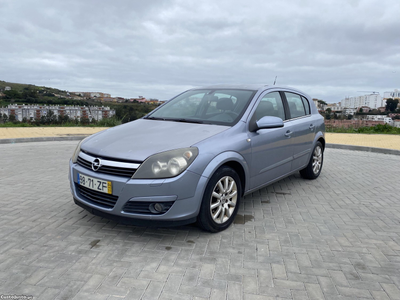 Opel Astra H