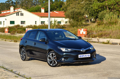 Toyota Auris COMFORT+PACK SPORT - Nacional - c/Garantia