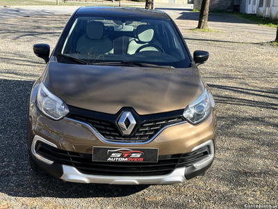 Renault Captur 0.9 TCE Exclusive