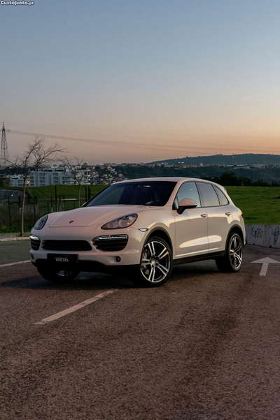 Porsche Cayenne hybrid