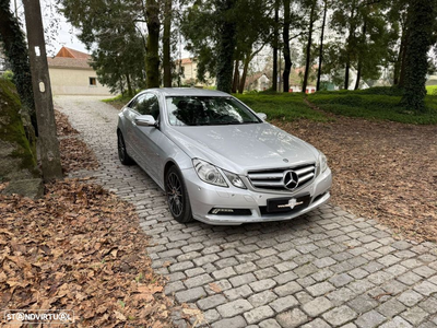 Mercedes-Benz E 250 CDi Avantgarde BlueEfficiency Auto