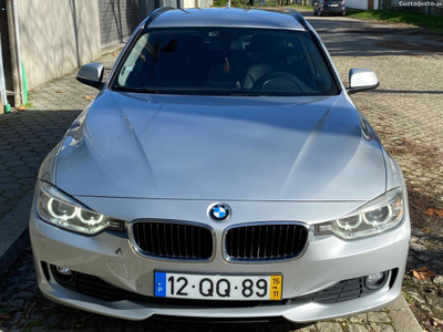 BMW 318 318D Touring Sport 150CV Auto