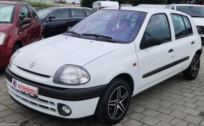 Renault Clio 1.2/C/ Garantia/Tratamos financiamento