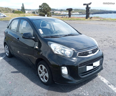 Kia Picanto 1.0 - 66 cv - 5 lugares