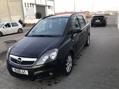 Opel Zafira 1.9 7 lugares