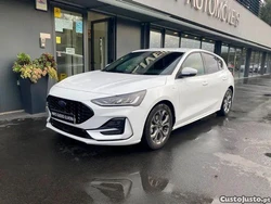 Ford Focus 1.0 EcoBoost MHEV ST