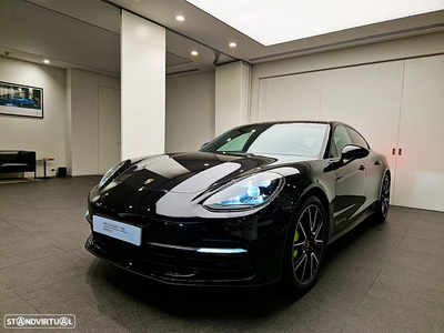 Porsche Panamera 4 E-Hybrid 10 Years Edition