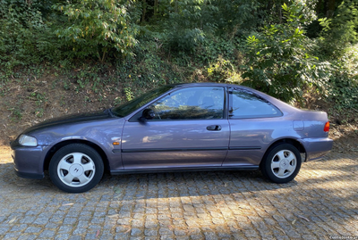 Honda Civic Coupé 1.6 ESI Vtec