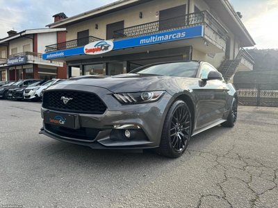 Ford Mustang 2.3i EcoBoost