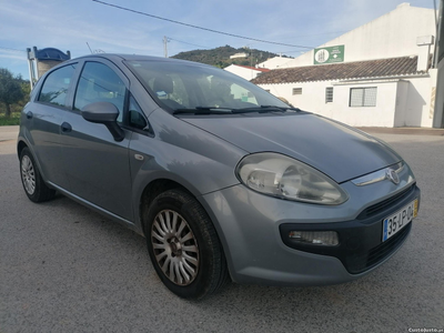 Fiat Punto 1.2i EVO 70cv 5p