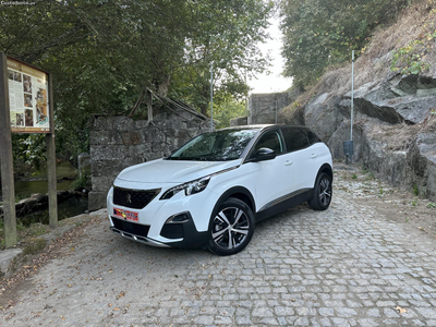 Peugeot 3008 1.6 HDI ALLURE