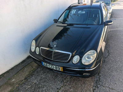 Mercedes-Benz E 270 avangarde