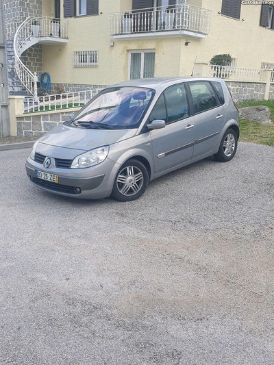 Renault Scénic 1.5 cdi