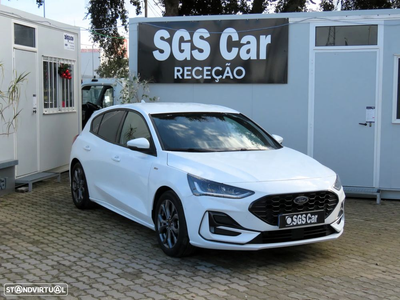 Ford Focus 1.0 EcoBoost MHEV ST-Line