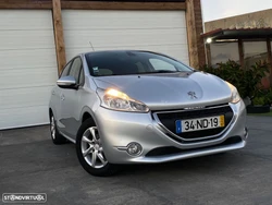 Peugeot 208 1.2 VTi SE Style