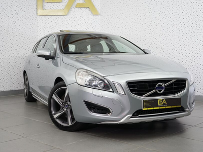 Volvo V60 2.4 D6 Summum AWD Phev