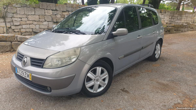 Renault Grand Scénic 1.9 DCI 7 lugares 100 cav