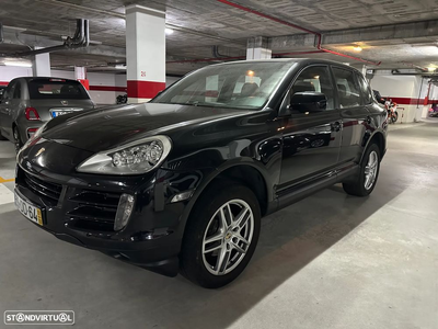 Porsche Cayenne Tiptronic