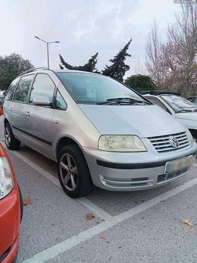 VW Sharan 1.9 gasóleo