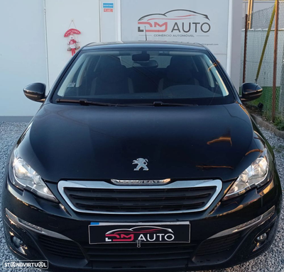 Peugeot 308 1.2 PureTech Style J17