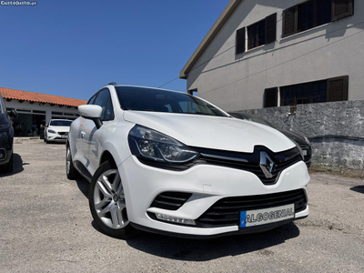 Renault Clio Sport Tourer 1.5 dCi 90CV