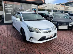 Toyota Avensis SW 2.0 D-4D Exclusive +Navi