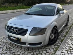 Audi TT 1.8 T quattro S-line