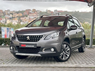 Peugeot 2008 1.2 PureTech Allure EAT6