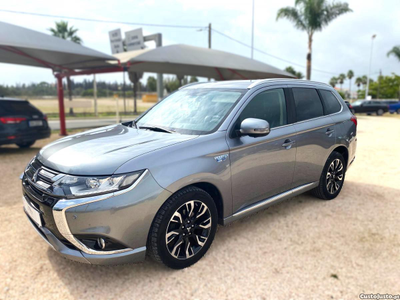 Mitsubishi Outlander 2.0 PHEV Instyle Nav