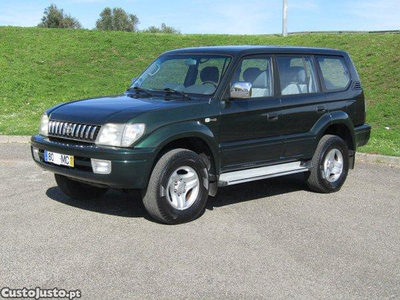 Toyota Land Cruiser KZJ95 5 Lugares