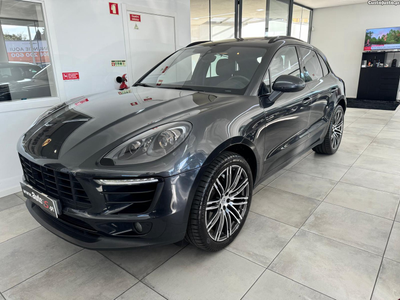 Porsche Macan S