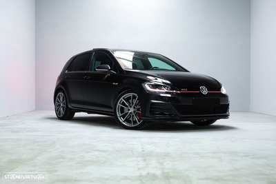 VW Golf 2.0 TSI GTI DSG Performance