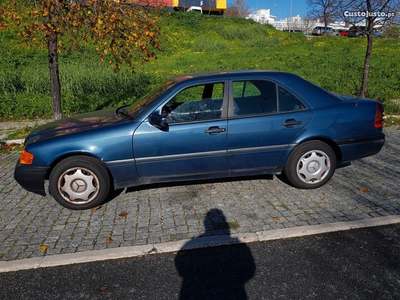 Mercedes-Benz C 200 Diesel (202 120)