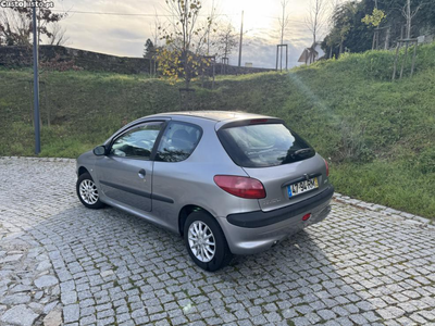 Peugeot 206 1.1 Estimado