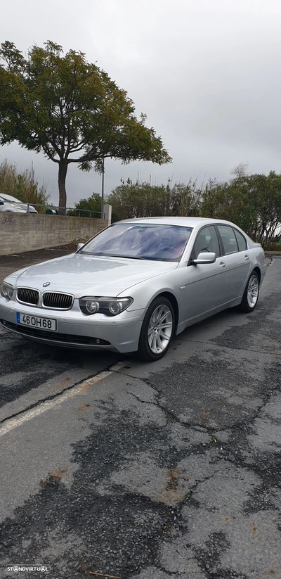 BMW 745 i