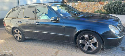 Mercedes-Benz E 320 211K E 320 CDI