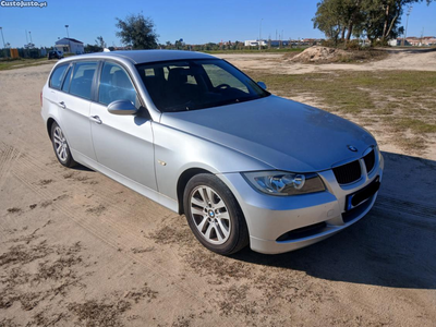 BMW 318 318D