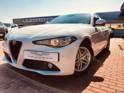 Alfa Romeo Giulia 2.2 D AT8