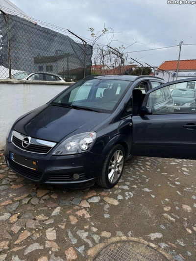 Opel Zafira 1.9 Cdti Cosmo