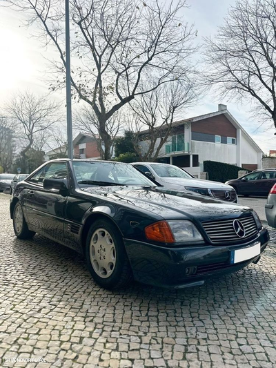 Mercedes-Benz SL 300