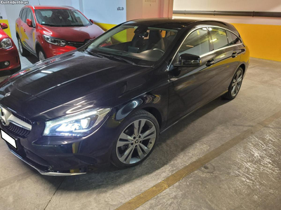 Mercedes-Benz CLA 180 180 D