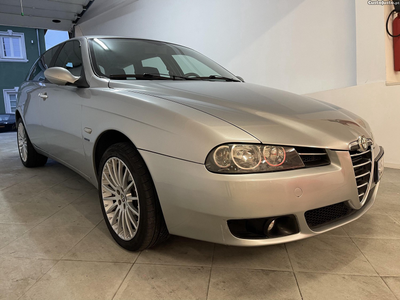 Alfa Romeo 156 1.6 T-Spark Sportwagon - Design Giugiaro