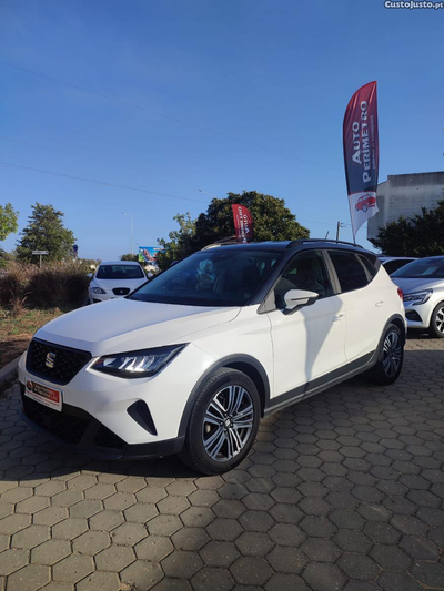 Seat Arona Reference