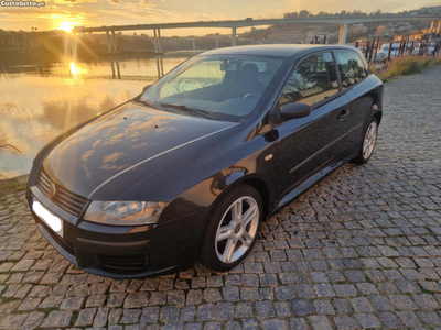 Fiat Stilo 1.9 jtd 115 cv