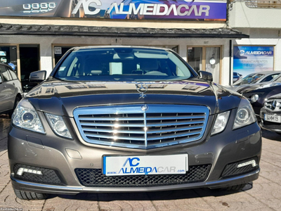 Mercedes-Benz E 250 CGi Elegance BlueEfficiency