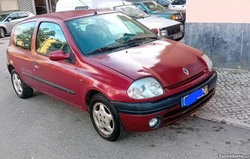 Renault Clio clio impecável